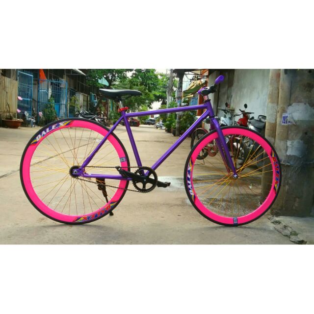 xe đạp fixed gear standard chartered