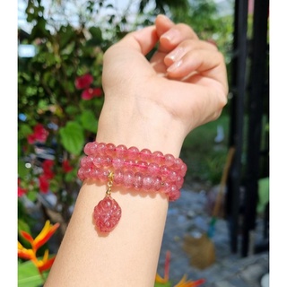 Chuỗi thạch_anh dâu tây hồng và hồ ly