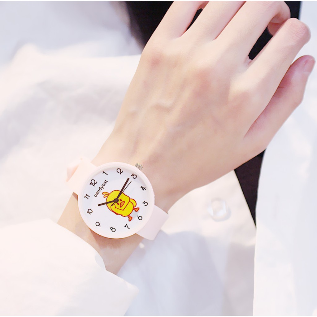 [Mã FAMARAL2 giảm 10K đơn 50K][CỰC ĐẸP] ĐỒNG HỒ NỮ DÂY CAOSU CANDYCAT CHÚ VỊT VÀNG PHONG CÁCH HÀN QUỐC | BigBuy360 - bigbuy360.vn