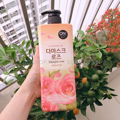 Sữa Tắm Nước Hoa On The Body Damask Rose Hàn Quốc 900g Giúp Cơ Thể Thư Dãn Lưu Lại Hương Thơm Lâu Cho Da Trắng Mịn