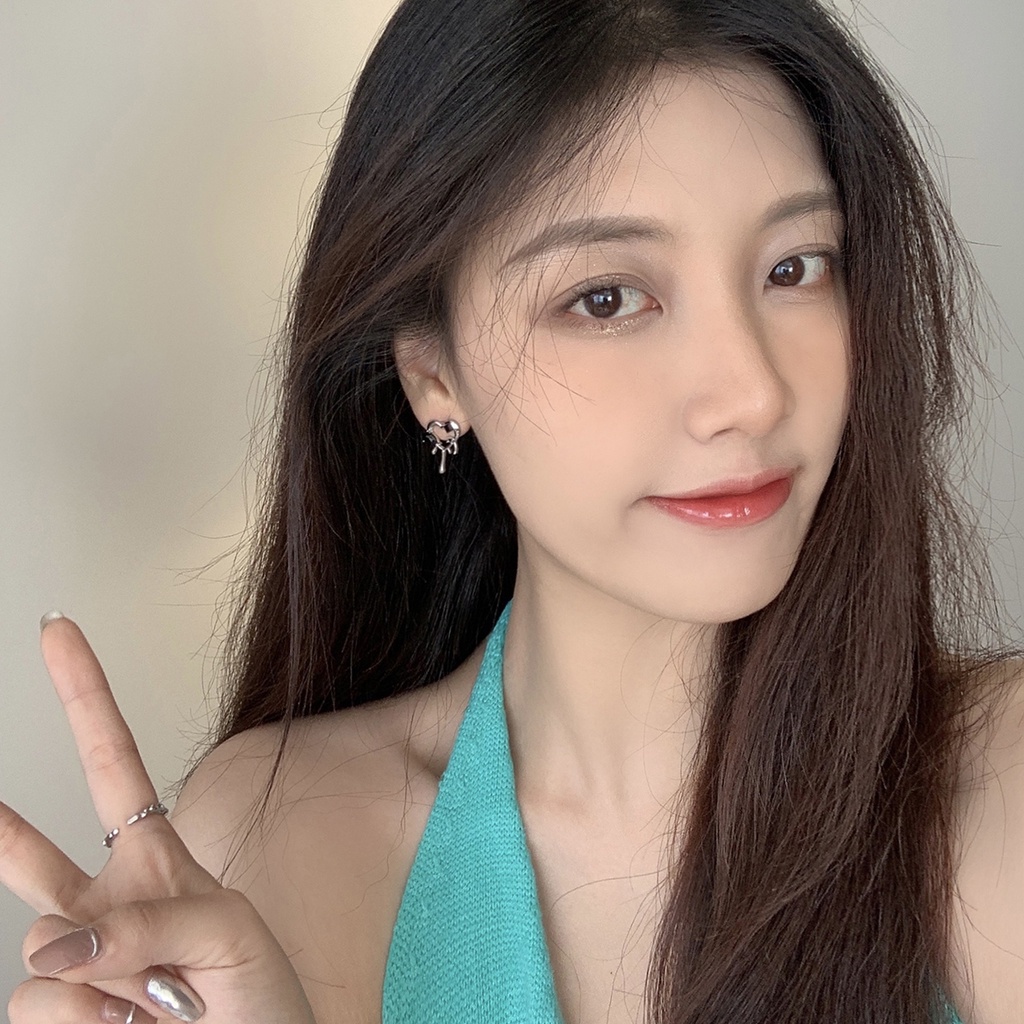 Khuyên Tai Hình Trái Tim Rỗng Phong Cách Tối Giản Cá Tính Ngọt Ngào Và Mát Mẻ Cho Nữ