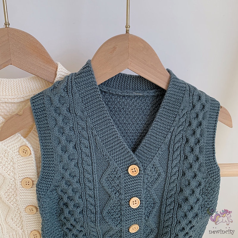 Áo len không tay cổ chữ V cho bé