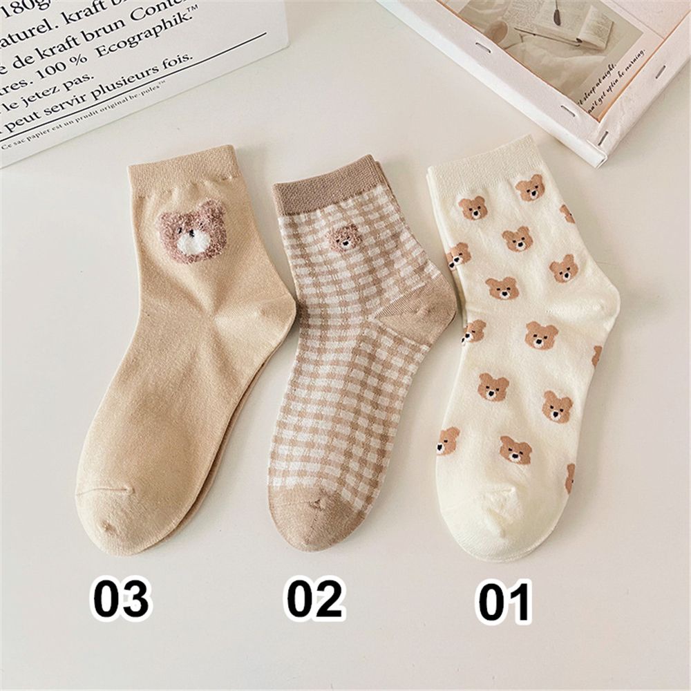 Vớ cotton cổ vừa in hình gấu dễ thương cho nữ<br />