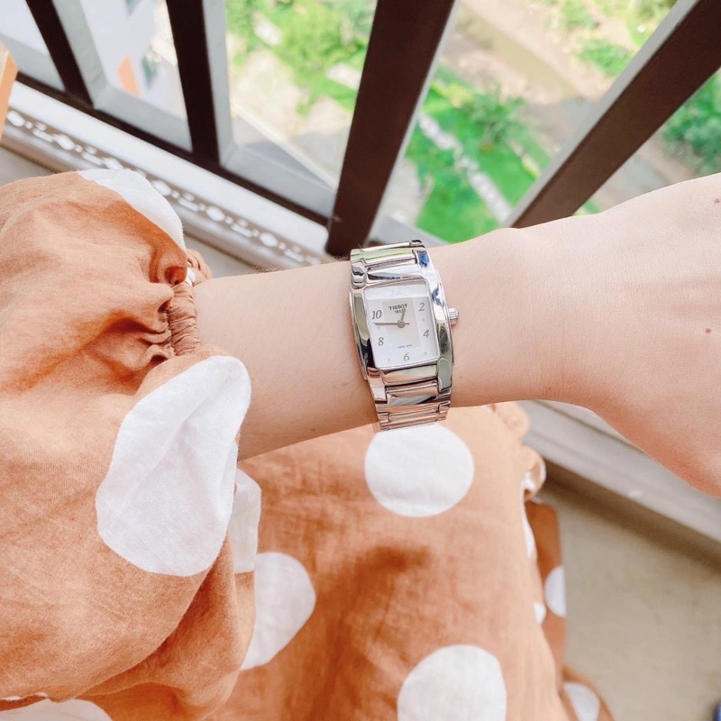 ĐỒNG HỒ NỮ CHÍNH HÃNG Tissot T073.310.11.116.00 Quartz