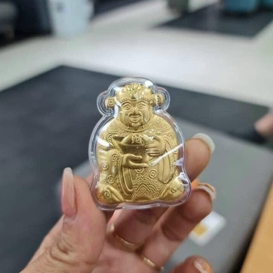 LÌ XÌ THẦN TÀI BIẾU ÔNG BÀ, CHA MẸ, NGƯỜI THÂN, SẾP LỚN SANG TRỌNG