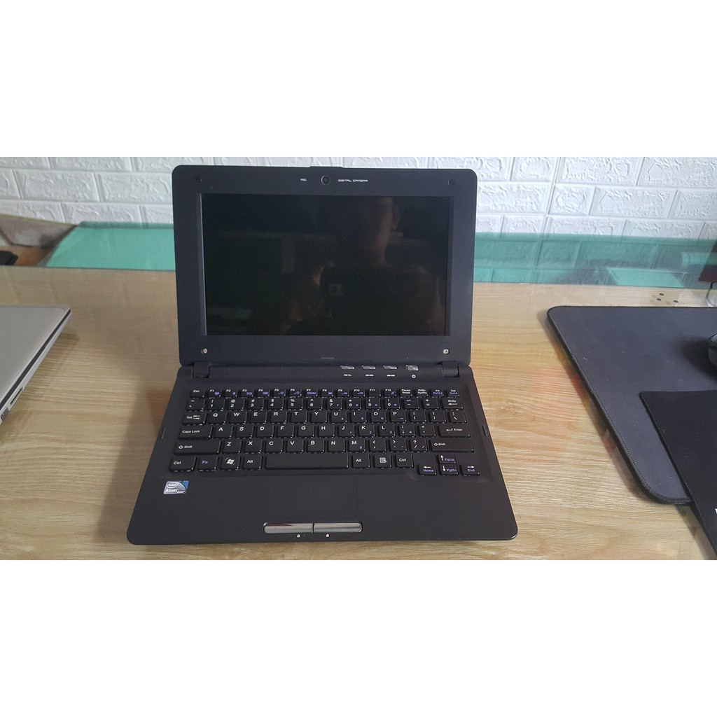 Laptop cũ HANEL - Nhỏ gọn, tiện lợi