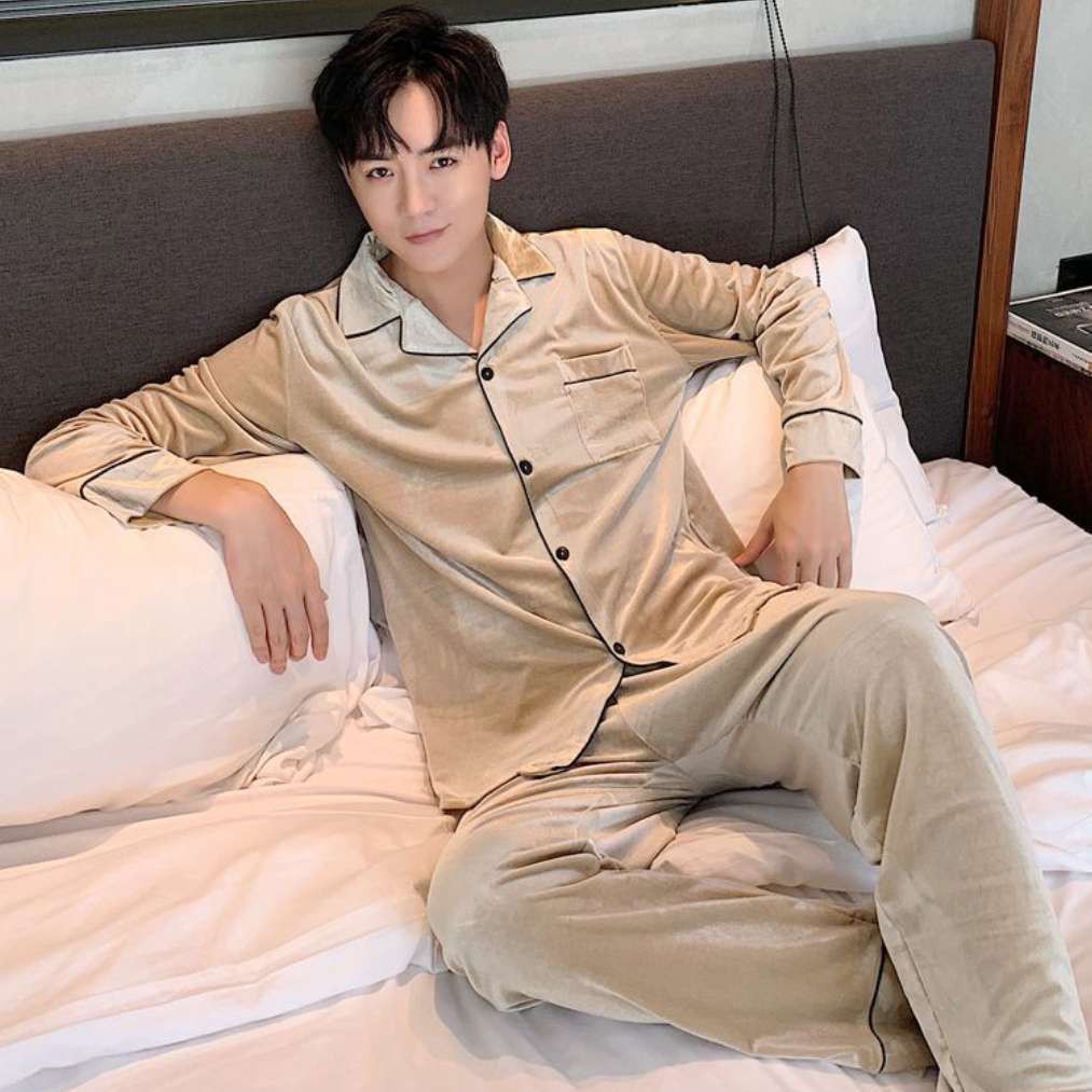 Bộ đồ ngủ pijama vải nhung mặc mùa thu đông ấm áp hợp thời trang cho cặp đôi | BigBuy360 - bigbuy360.vn
