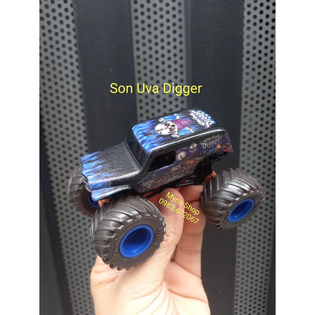 Xe địa hình Monster Jam 1:64 - Son Uva Digger