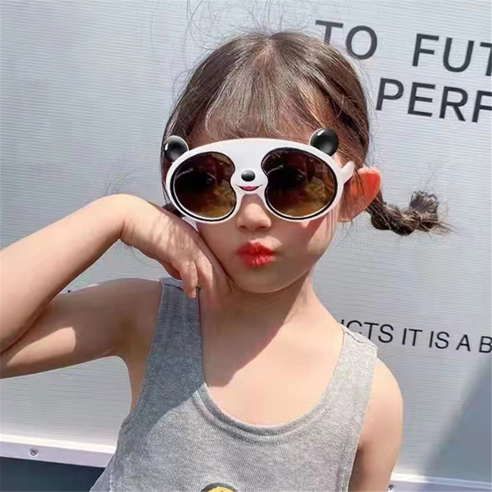 1 Kính Mát Hình Gấu Trúc Dễ Thương Cho Bé