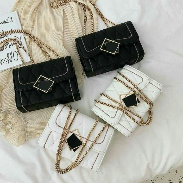 Túi Xách Nữ Seze 22x13 Hai Màu Xinh Xắn❤️𝙁𝙍𝙀𝙀𝙎𝙃𝙄𝙋❤️Túi Đeo Chéo Nữ