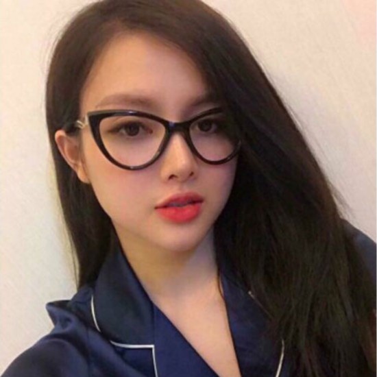 Gọng kính mắt mèo cho nam nữ mã 18 ( tặng kèm hộp đựng kính )