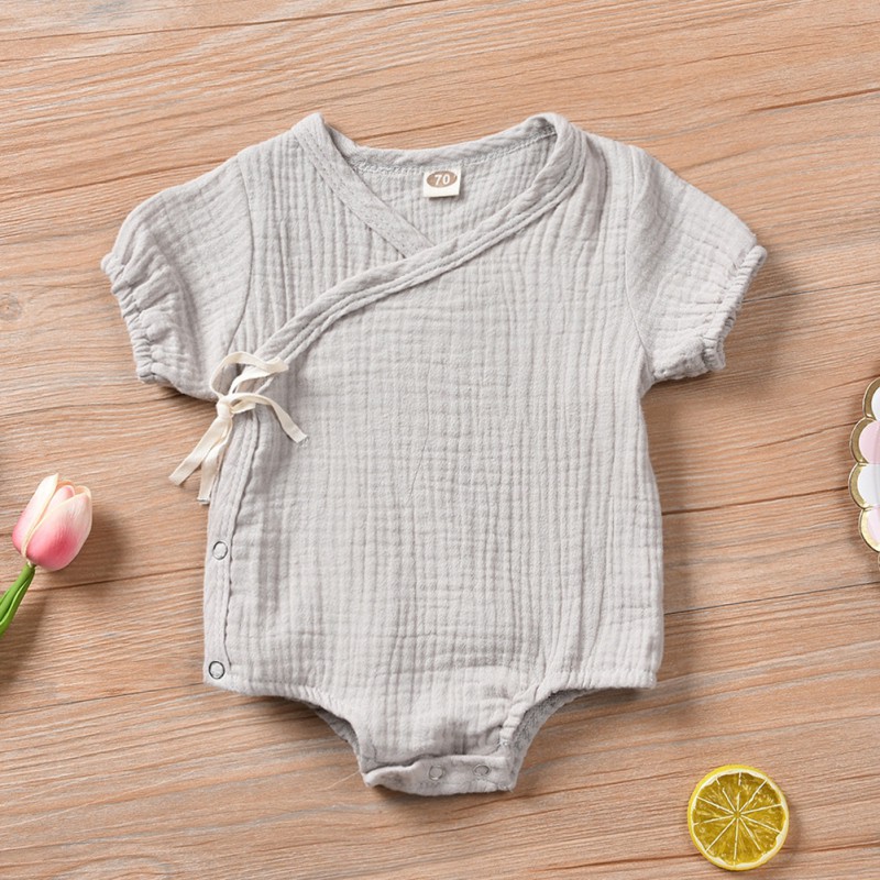 Jumpsuit Tay Ngắn Đáng Yêu Cho Bé