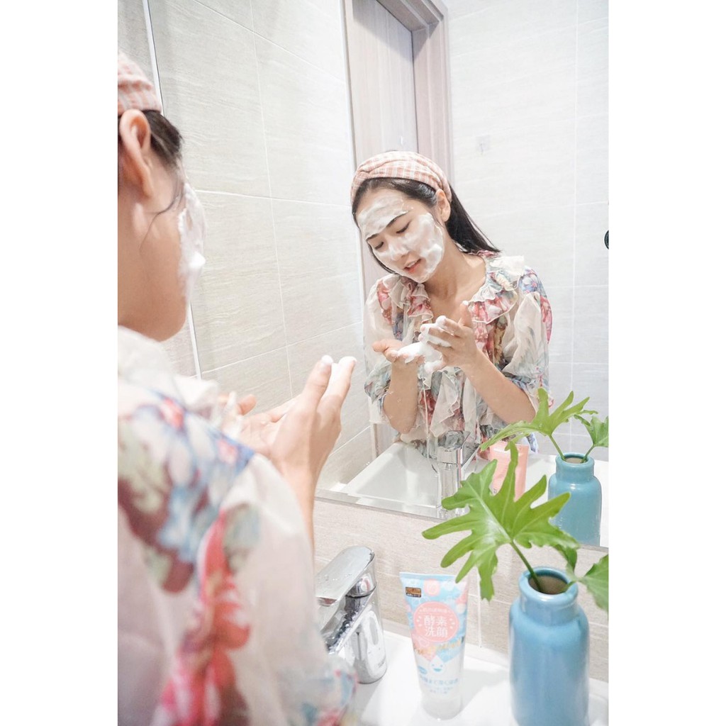 Sữa Rửa Mặt Lên Men SEXYLOOK [Cấp Ẩm Chuyên Sâu Hương Đào]- Tuýp Hồng Xanh (120g/ tuýp) | BigBuy360 - bigbuy360.vn