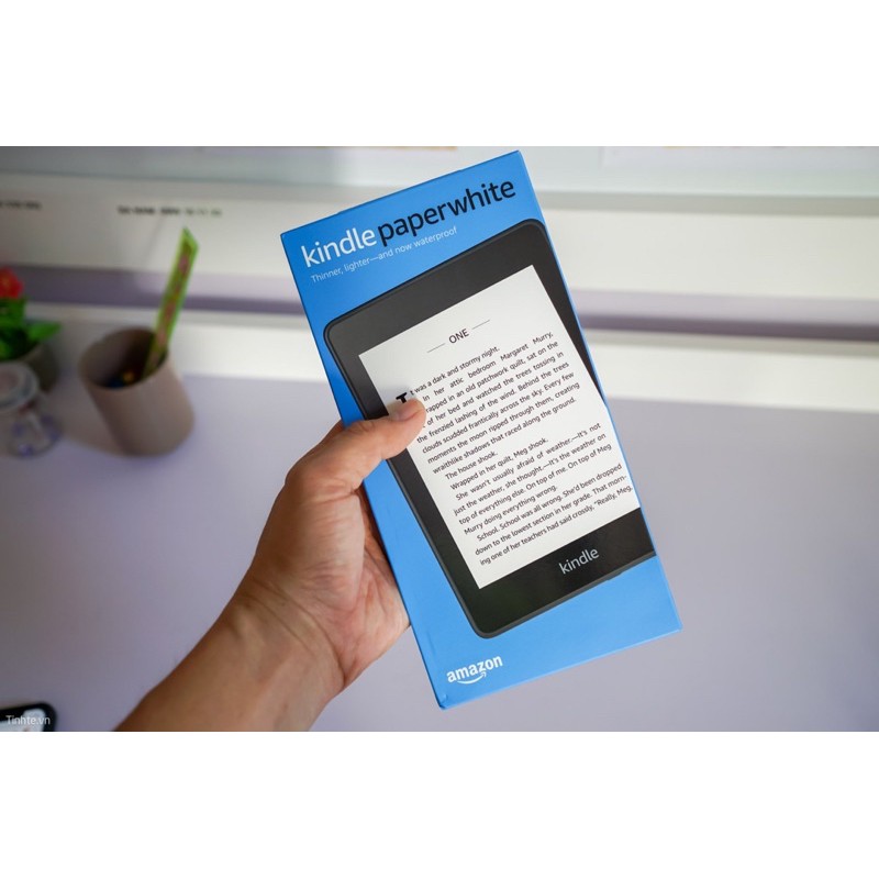 Kindle Paperwhite 4 tặng kèm ốp lưng