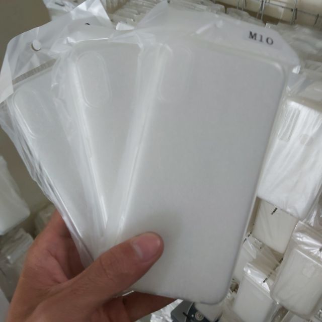 Bộ 3 chiếc ốp lưng cho galaxy M10 silicon trong suốt siêu mỏng(loại tốt)