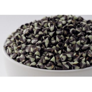 Chocochip đen trắng hạt to 100g