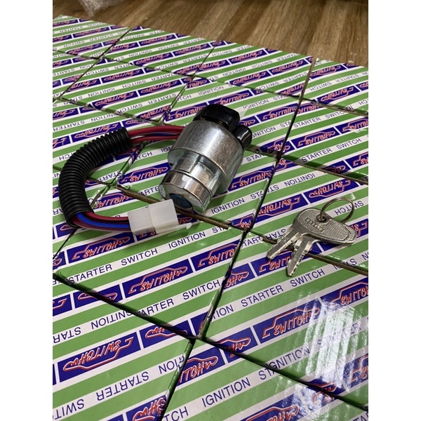 Ổ KHOÁ ĐỀ 4CHÂN (MÁY CÀY MÁY GẶT KUBOTA).