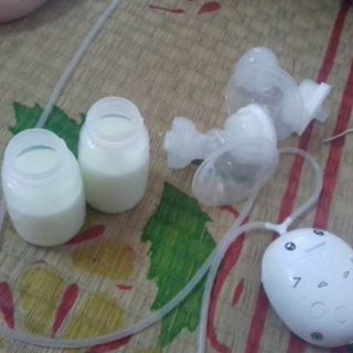 🌸 Máy hút sữa điện đôi Real Bubee Nhật Bản
