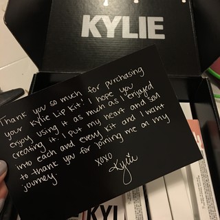 Kylie Lip Kit + Kylie lẻ