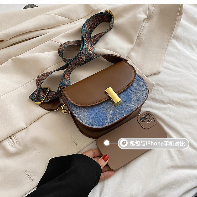 Túi Đeo Chéo Vai Thiết Kế Hình Yên Ngựa Joker Mẫu Mới 2022 Thời Trang Thu Đông Cho Nữ