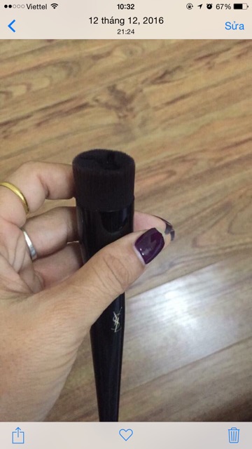 Cọ ysl đánh nền, đc làm bằng lông tự nhiên siêu mềm, hàng au 100%. Giá ưeb 1300k. Nhưng em thanh lý 250k. Số lượng cóhan