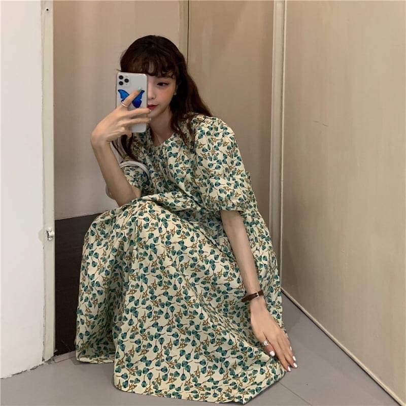 Đầm babydoll midi hoa xanh tối giản suông rộng | BigBuy360 - bigbuy360.vn