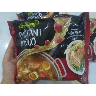 Phở gánh phố cổ kiều giang