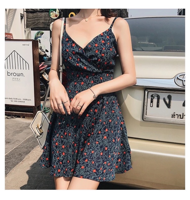 Đầm hai dây nữ