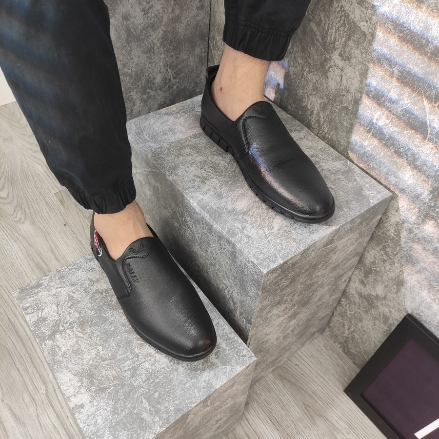 [Mã FAMALLT5 giảm 15% đơn 150K] Giày lười đen đế đen MĐ G456 MuiDoi | BigBuy360 - bigbuy360.vn