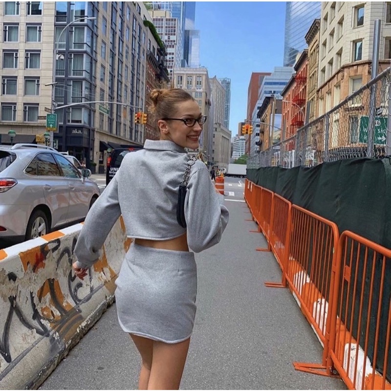 Set áo và chân váy thể thao kèm ảnh thật