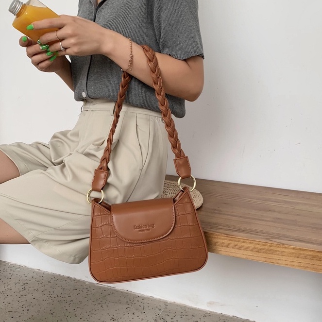 Túi Đeo Chéo Thiết Kế Thời Trang Hàn Quốc Dành Cho Nữ IELGY