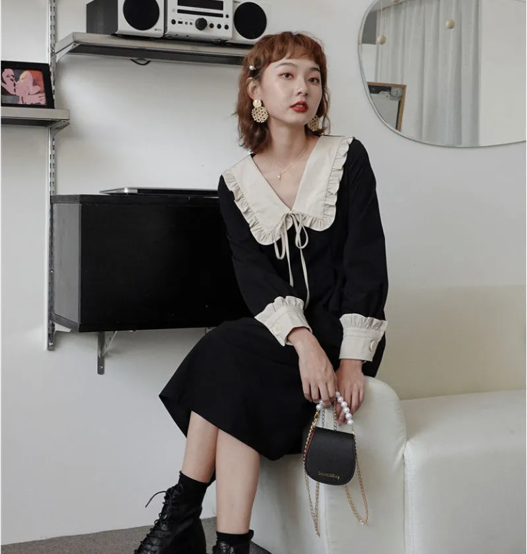 Đầm tay dài màu đen phong cách retro Pháp thời trang mùa thu xinh xắn cho nữ | BigBuy360 - bigbuy360.vn