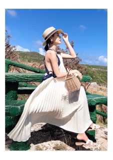 Váy Maxi hở lưng