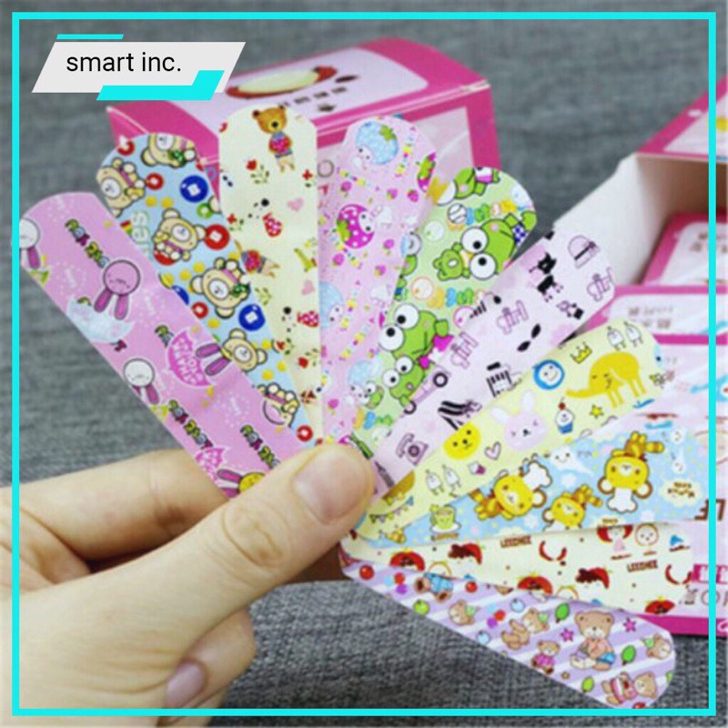 Hộp 120 miếng băng dán vết thương nhiều hình dễ thương .aban