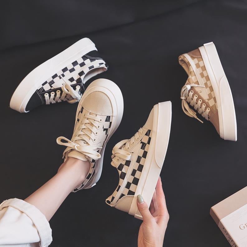 Giày thể thao nữ độn đế siêu xinh LuxyShoe