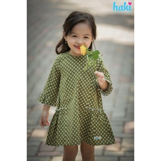 Váy thô nhún sườn hai tầng xanh hoa nhụy đỏ Haki HK494