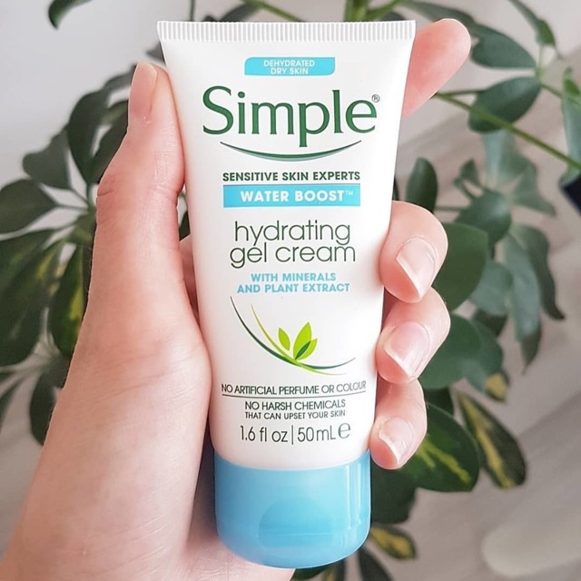 Dưỡng ẩm Simple Water Boost Hydrating Gel Cream (50ml)