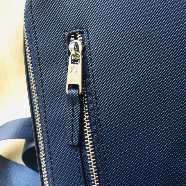 TÚI ĐEO CHÉO LACOSTE CHANTACO