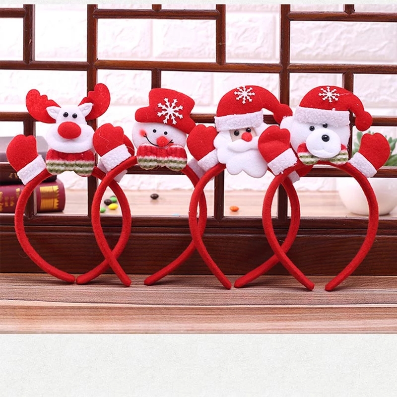 Cài tóc phong cách Giáng sinh có đèn led thú vị