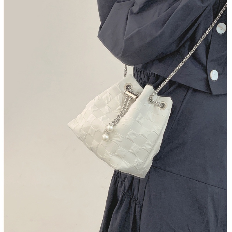 Túi Đeo Chéo Vai Có Dây Xích Thời Trang Mùa Hè Gylb307