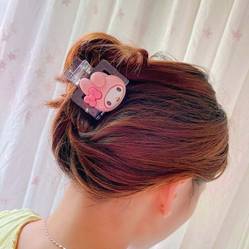 Kẹp Càng Cua Chữ Nhật Trong Suốt Đính Charm Sanrio