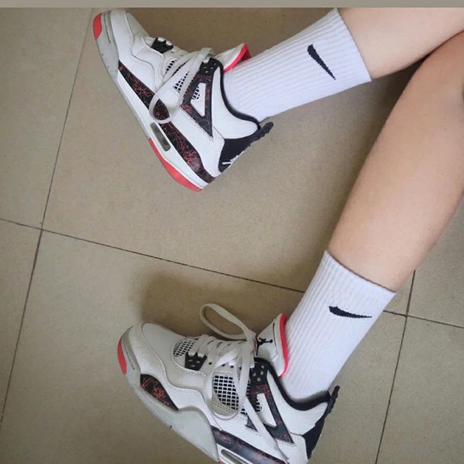 Vớ lửng nữ màu trằng TAT3802