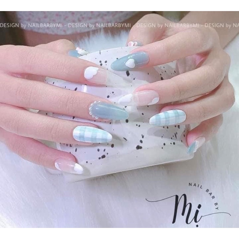 Nail box giá sinh viên