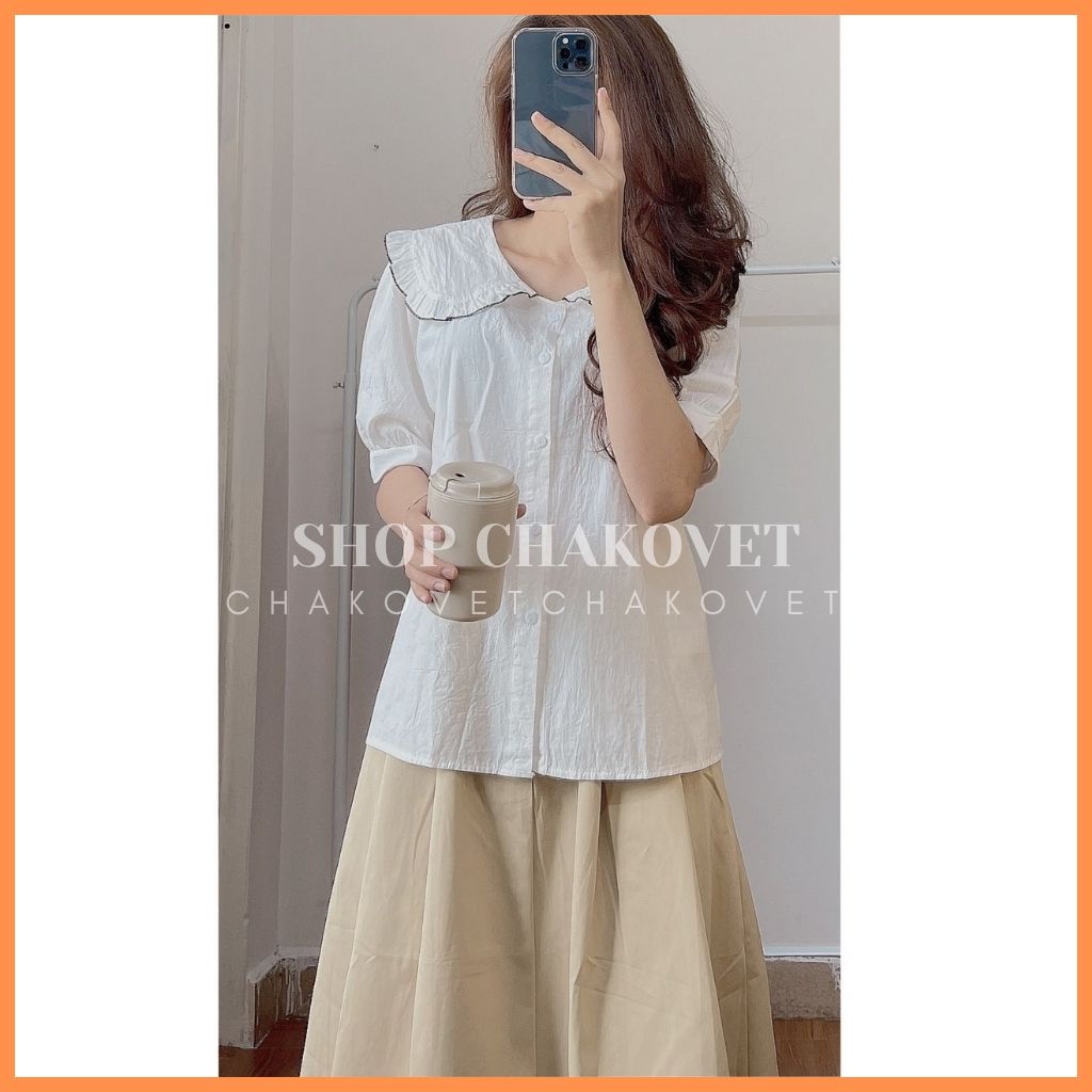 Áo kiểu nữ cổ bèo viền đen CKA836, kiểu sơ mi cổ tròn cộc tay cài cúc màu trắng be freesize mẫu mới mặc đẹp dáng xinh