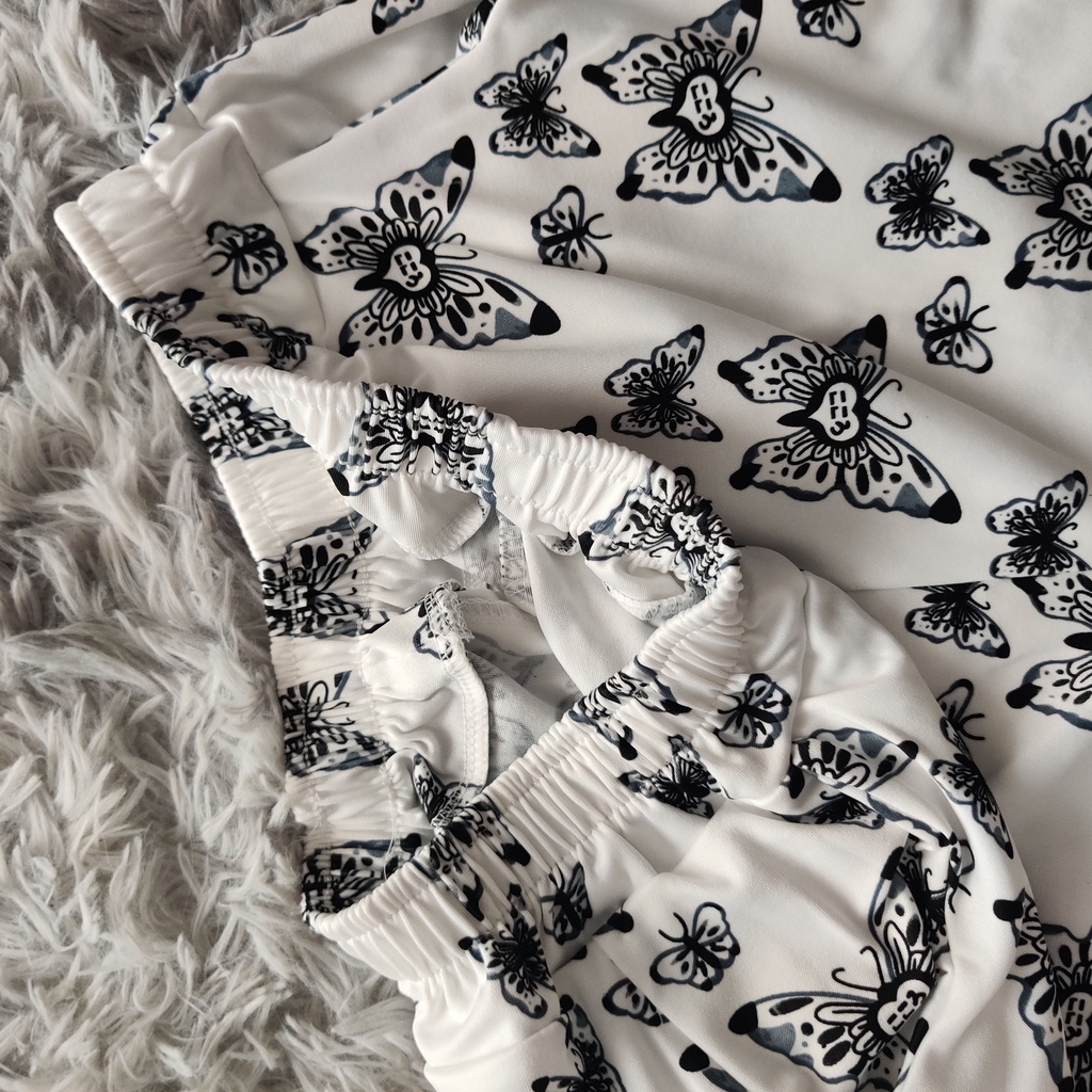 Quần short unisex ống rộng họa tiết cánh bướm đùi cạp chun ulzzang thời trang Unique