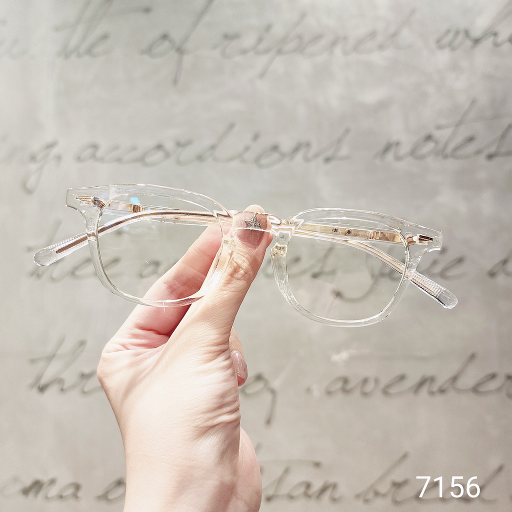 Kính gọng vuông nam nữ LILYEYEWEAR chất liệu nhựa dày dặn phù hợp mặt nhỏ 7156