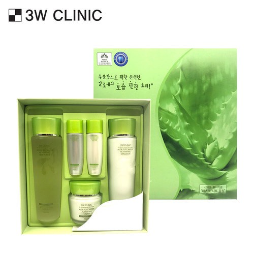 Bộ Dưỡng Trắng Da Cấp Nước Tinh Chất Lô Hội 3W CLINIC Aloe Full Water Activating Skin Cả 3 Set - 3W138