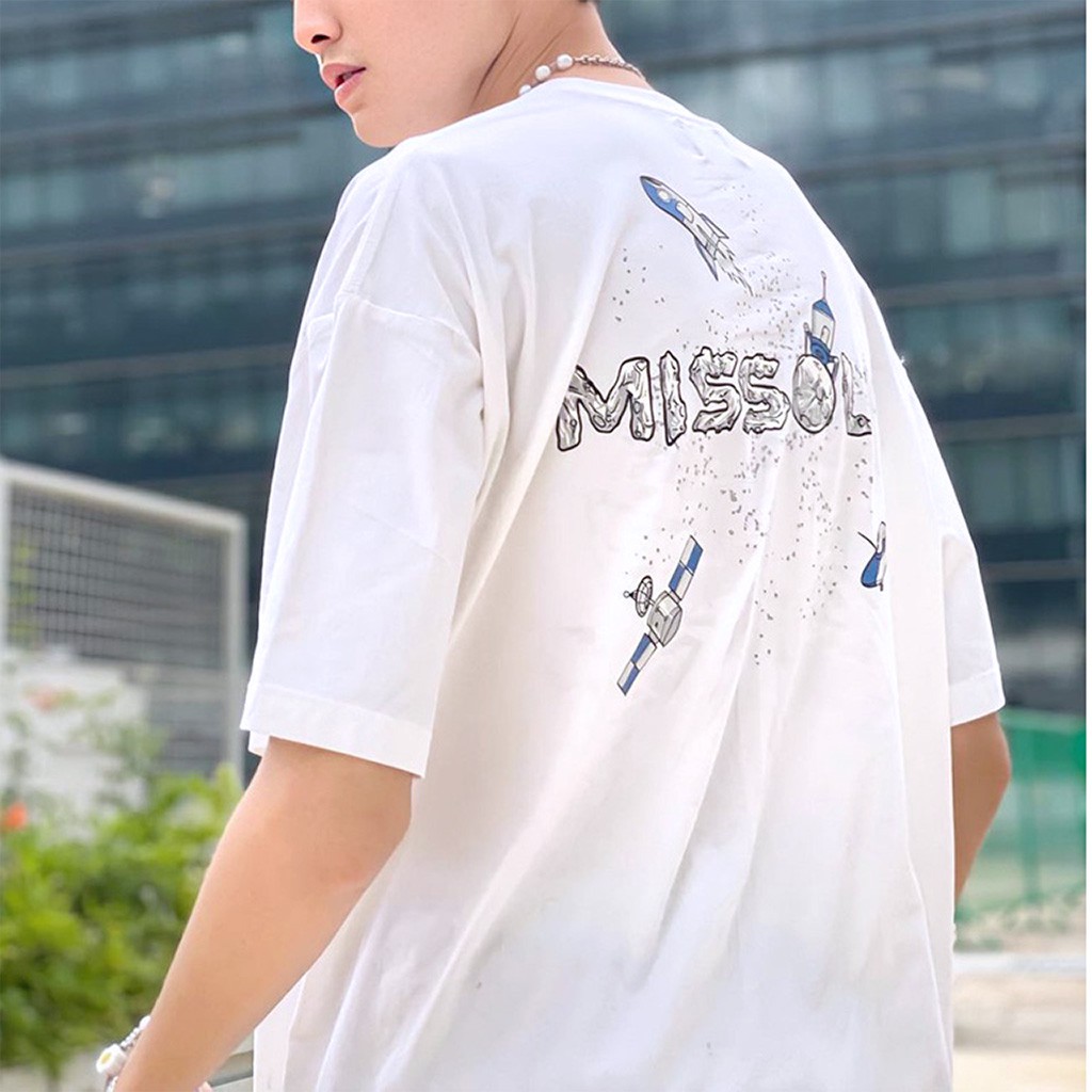 Áo Thun Nam Nữ MISSOUT MOON Unisex - Kiểu áo phông form rộng tay lỡ Leevin Store | BigBuy360 - bigbuy360.vn