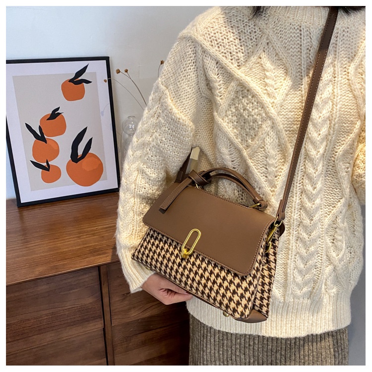 Túi xách nữ đeo chéo, túi đeo chéo nữ đẹp nhà Mibon thời trang sang trọng Mb02