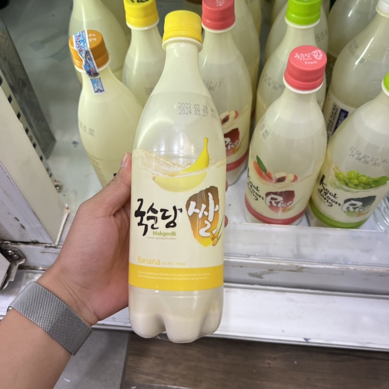 Nước gạo Hàn Quốc Makgeolli 750ml vị truyền thống chuối/ nho/ đào